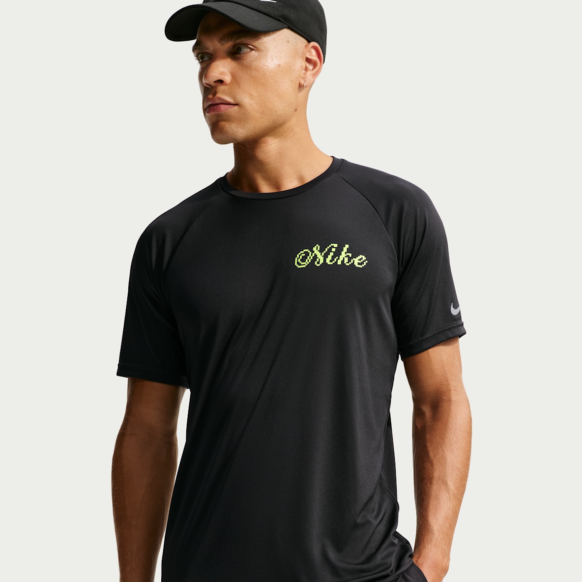 Nike Swim Hydroguard Men's Dri-FIT UV Short Sleeve Top
