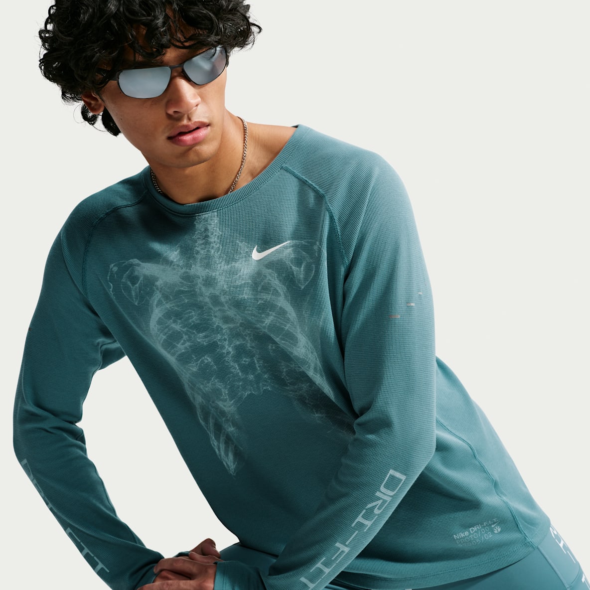 Nike Stride Playera de cuello redondo Dri-FIT con diseño tipo waffle para hombre