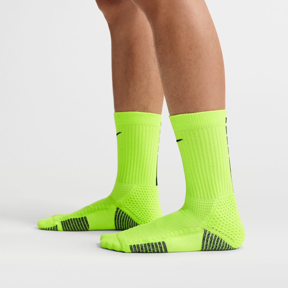 Nike Elite 2.0 Cushioned Crew Socks (1 Pair)