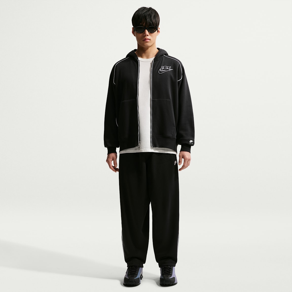 나이키 스포츠웨어 클럽 남성 오버사이즈 니트 트랙 팬츠