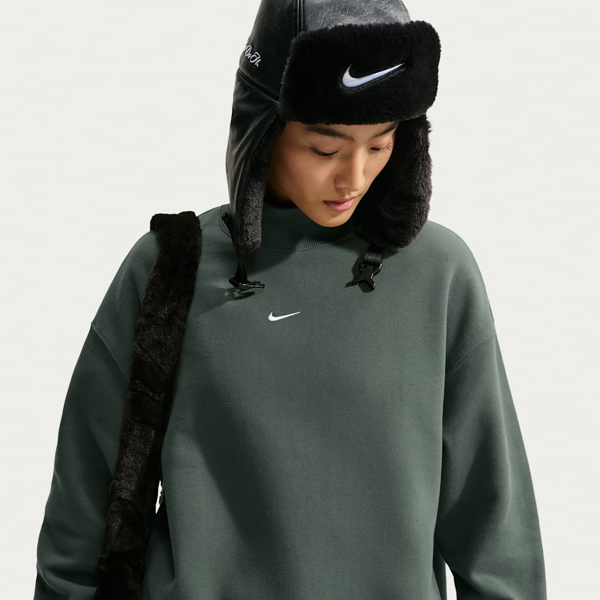 Nike Studio Fleece Medium Weight Women's Oversized Mock-Neck Sweatshirt