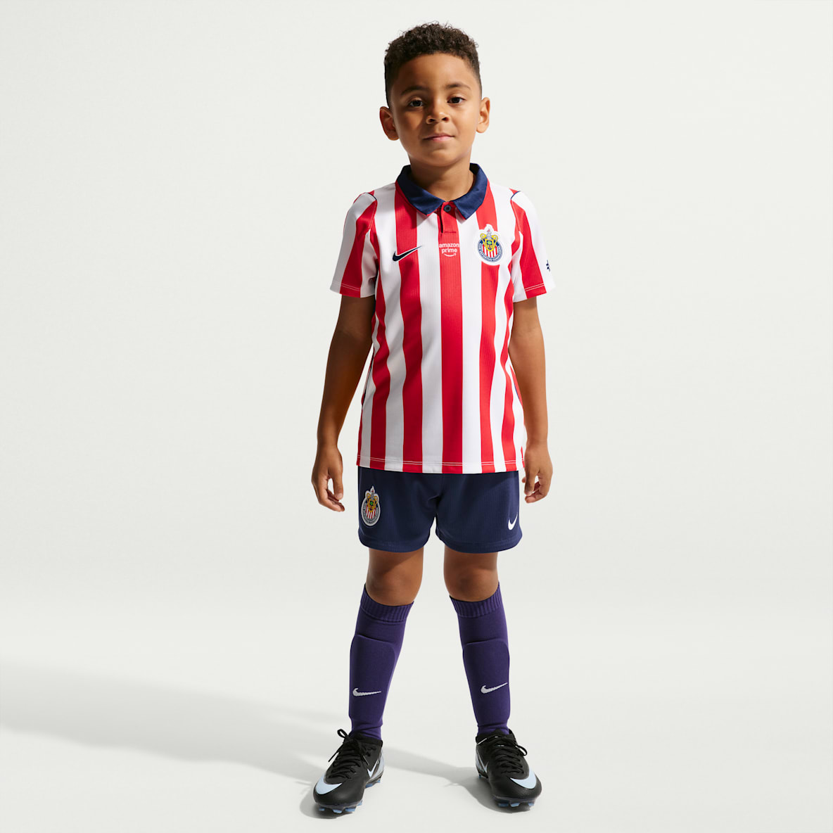 C.D. Guadalajara local Stadium 2026/27 Conjunto de 3 piezas de futbol Nike Replica para niños talla pequeña