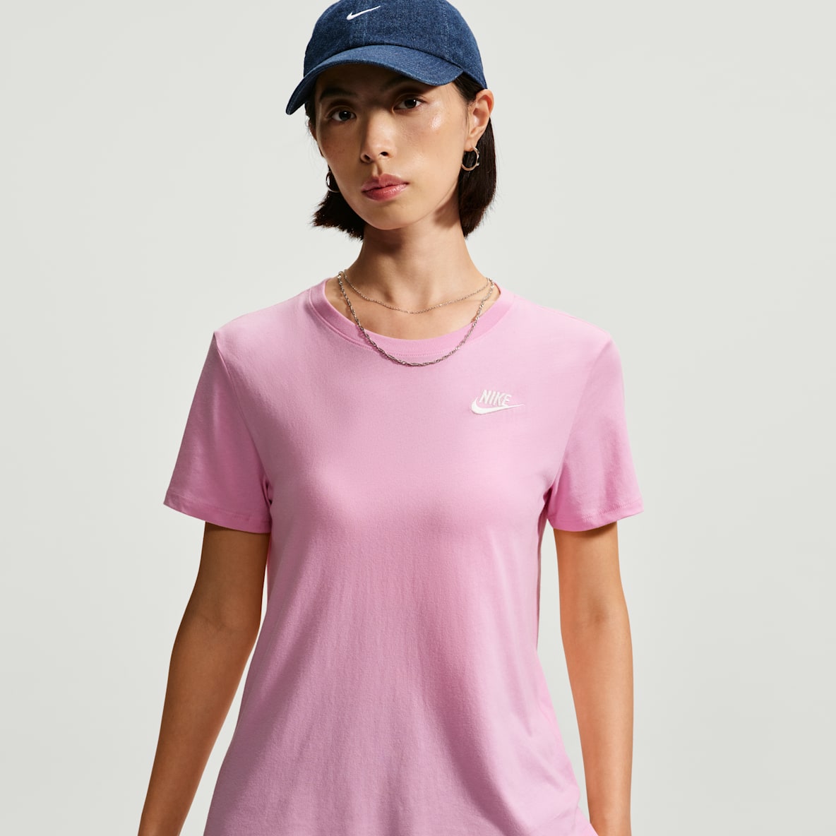 Nike Sportswear Club Essentials Women's T-shirt