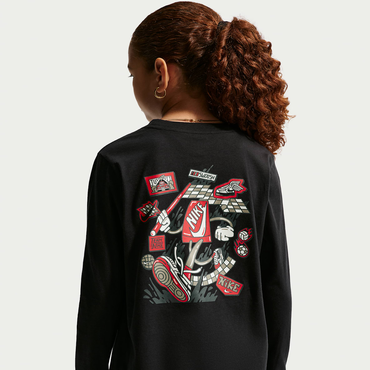 Nike Sportswear Big Kids' Long-Sleeve T-Shirt