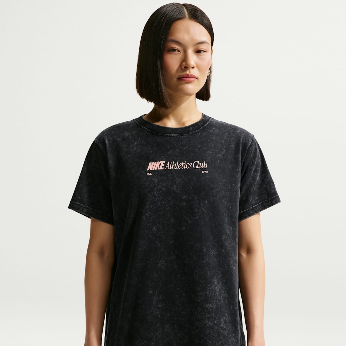 Nike Sportswear Classic Women's Oversized T-Shirt