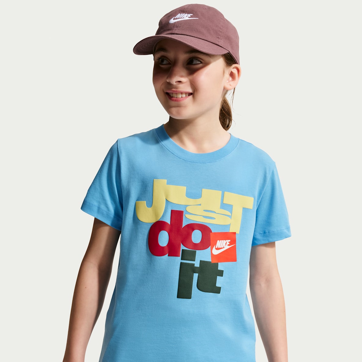 Nike Sportswear Club Playera para niños talla grande