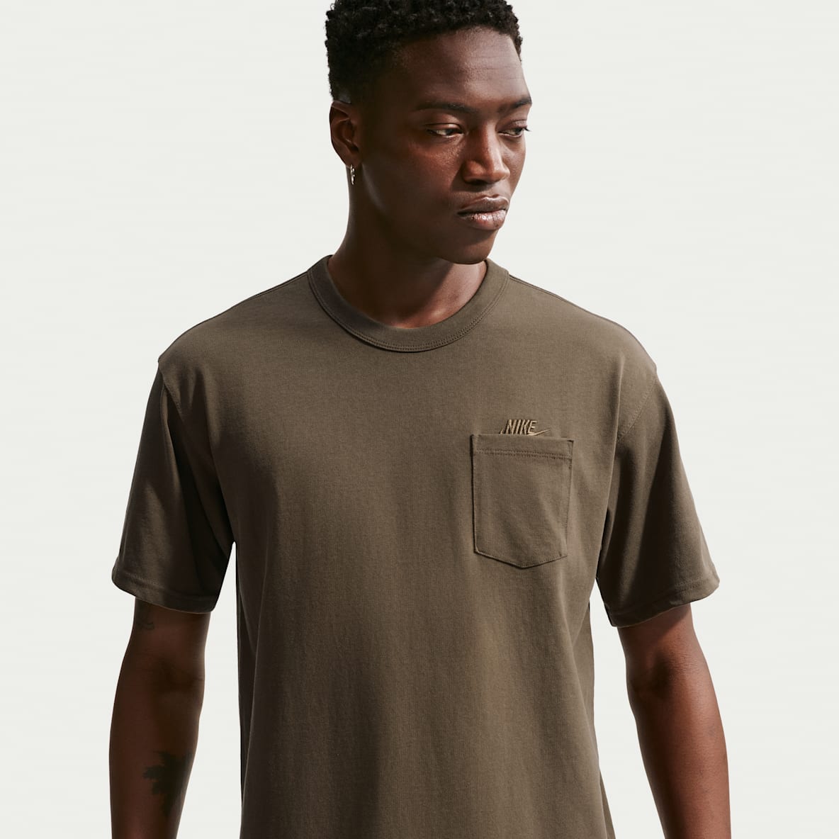 Nike Sportswear Premium Essentials Men's T-Shirt
