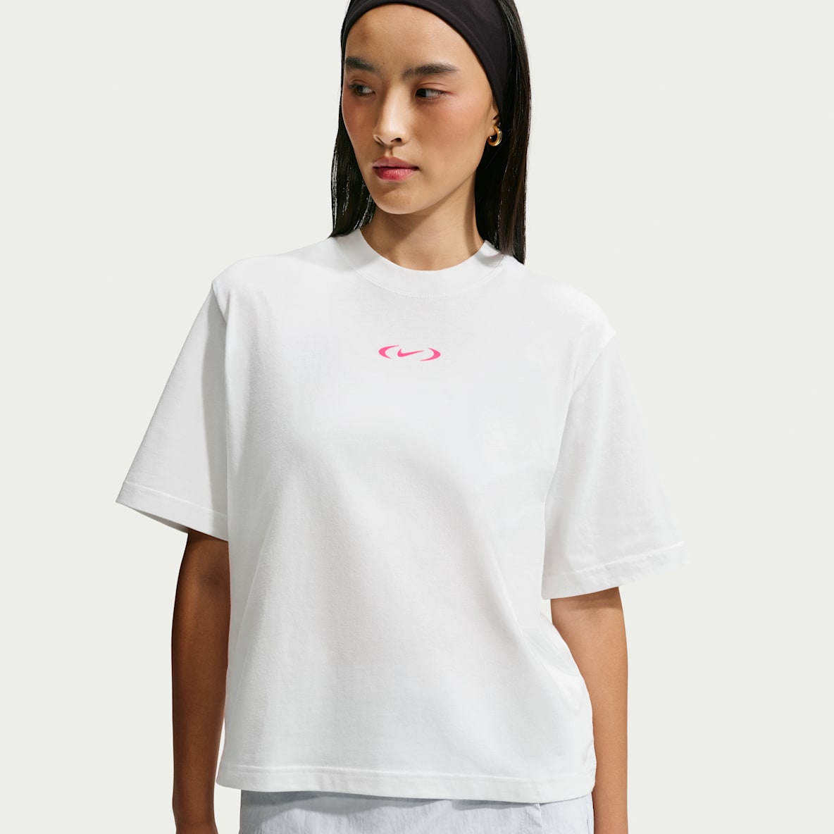 Nike Sportswear Classic Women's Loose T-Shirt