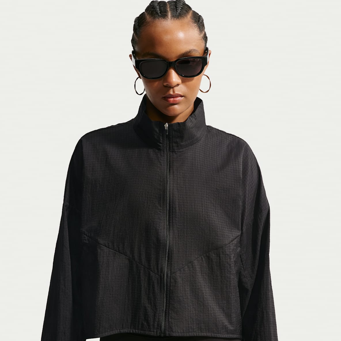 Nike Sportswear Chamarra ligera de ripstop oversized para mujer