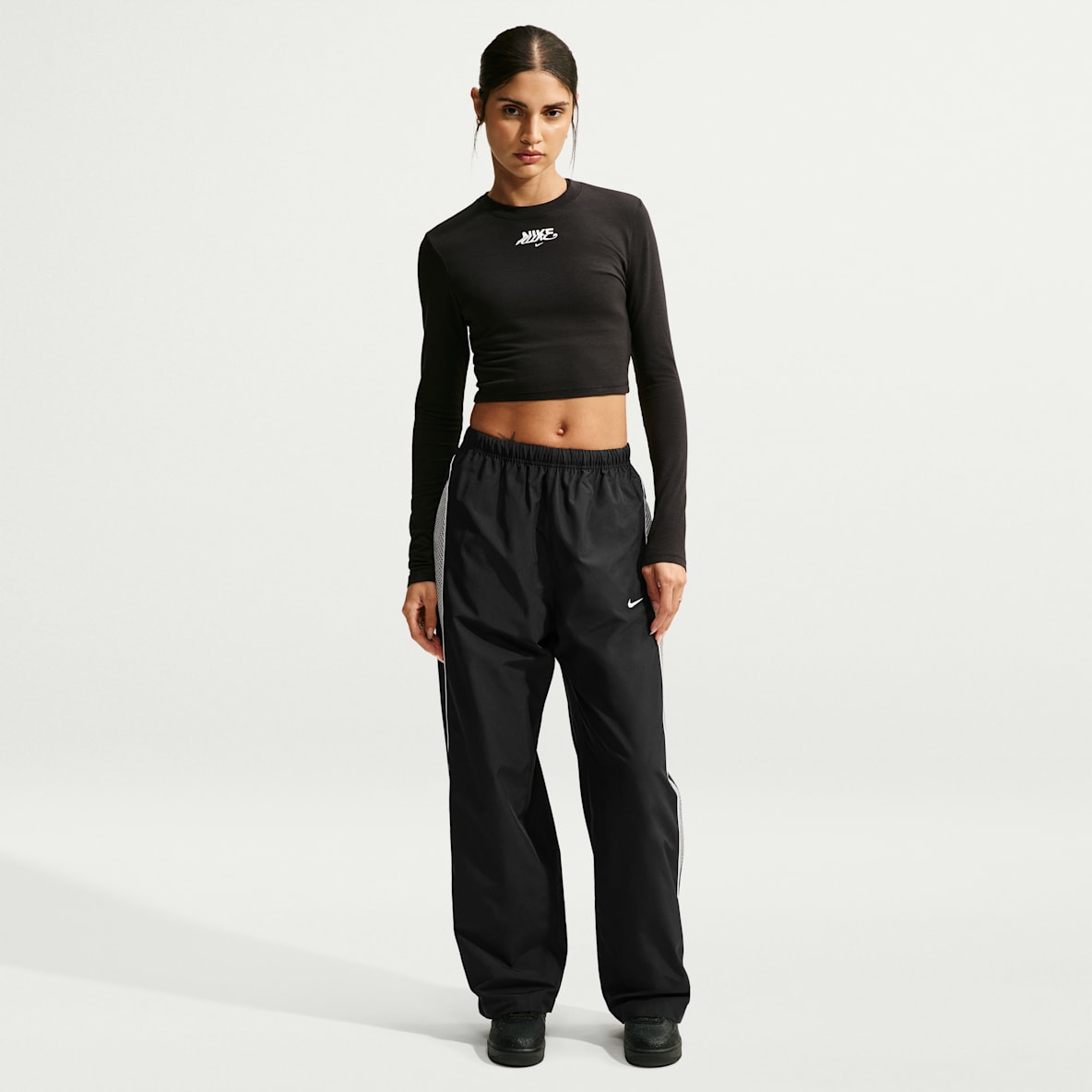 Nike Sportswear Women's Loose High-Rise Track Pants