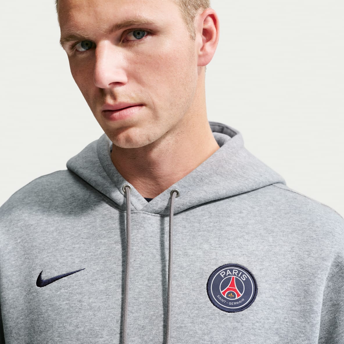 Paris Saint-Germain Club Men's Nike Soccer Pullover Hoodie