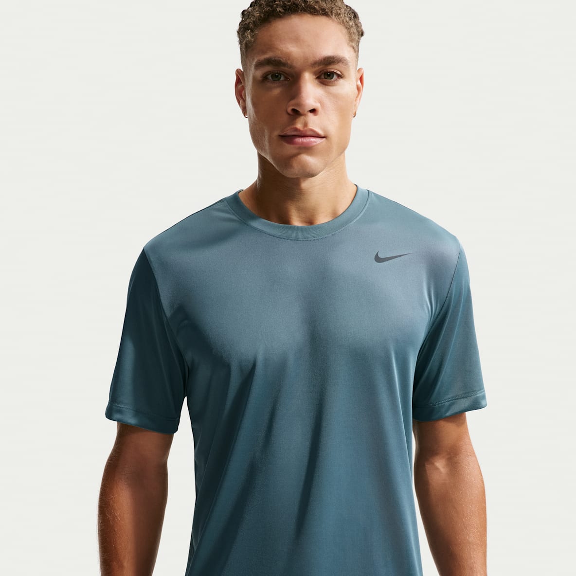 Nike Dri-FIT Legend Men's Fitness T-Shirt