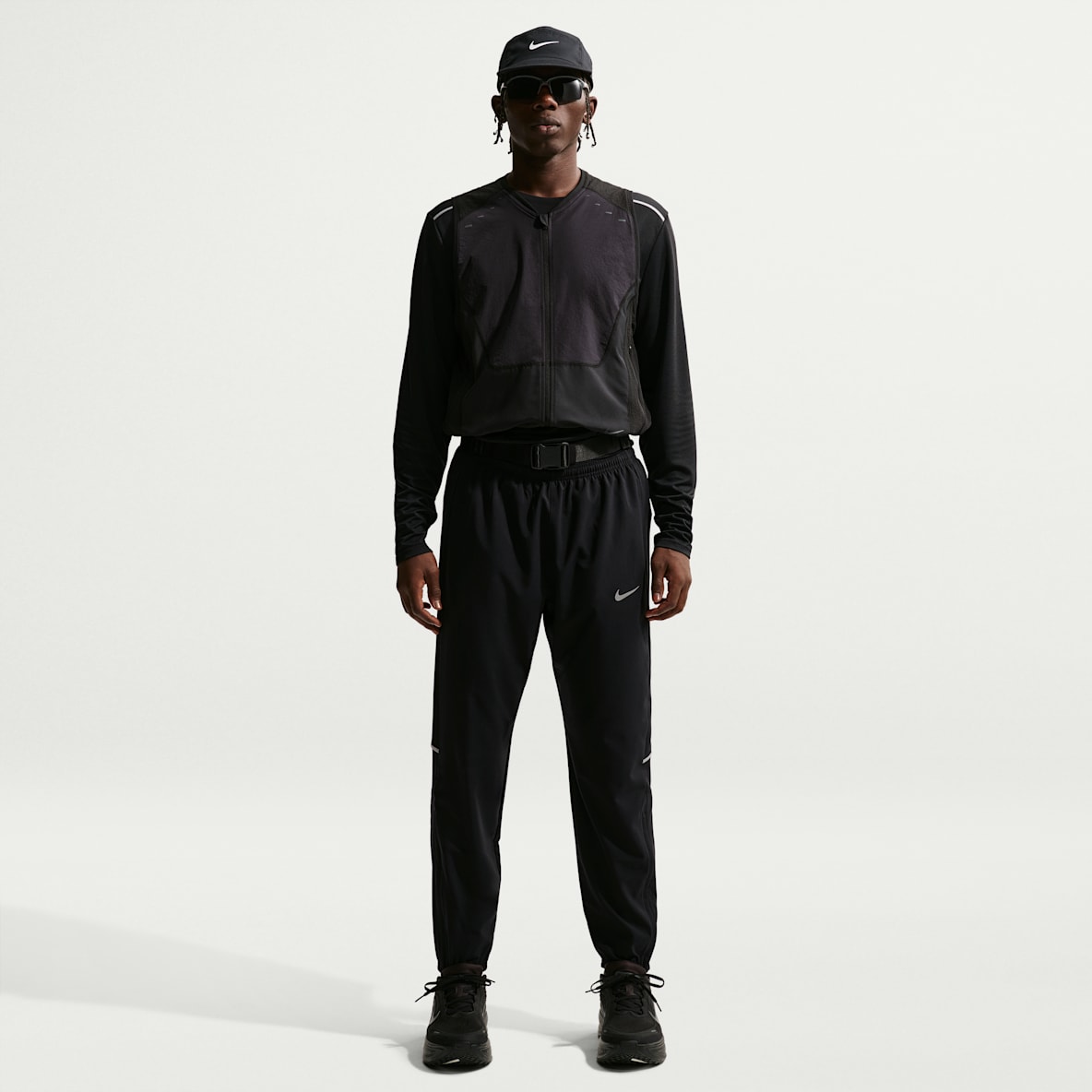 Nike Miler Men's Dri-FIT Woven Running Trousers