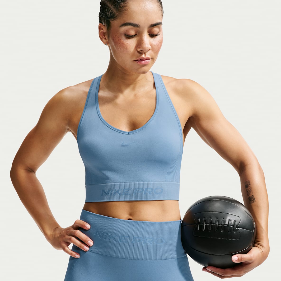 Nike Pro Seamless Women's Dri-FIT Cropped Tank Top