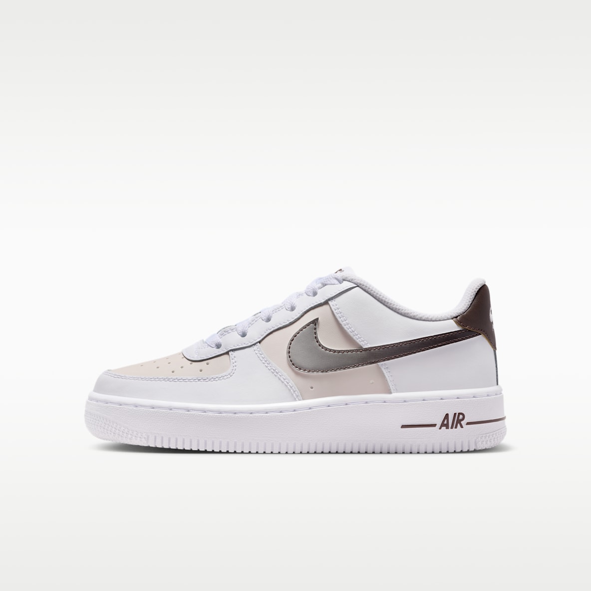 Nike Air Force 1 Older Kids' Shoes