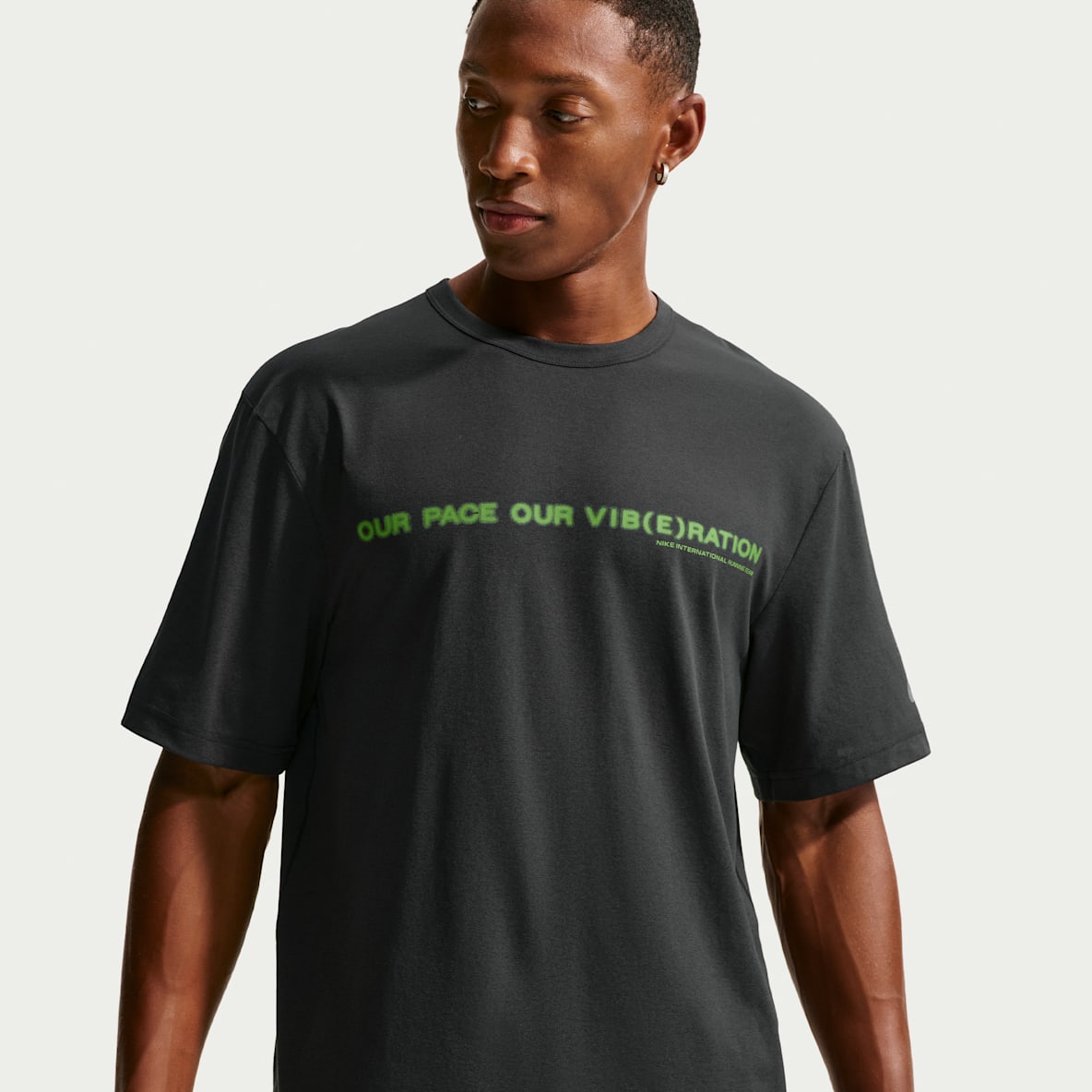 Nike Hyverse Men's Dri-FIT UV-Protection Short-Sleeve Running Top