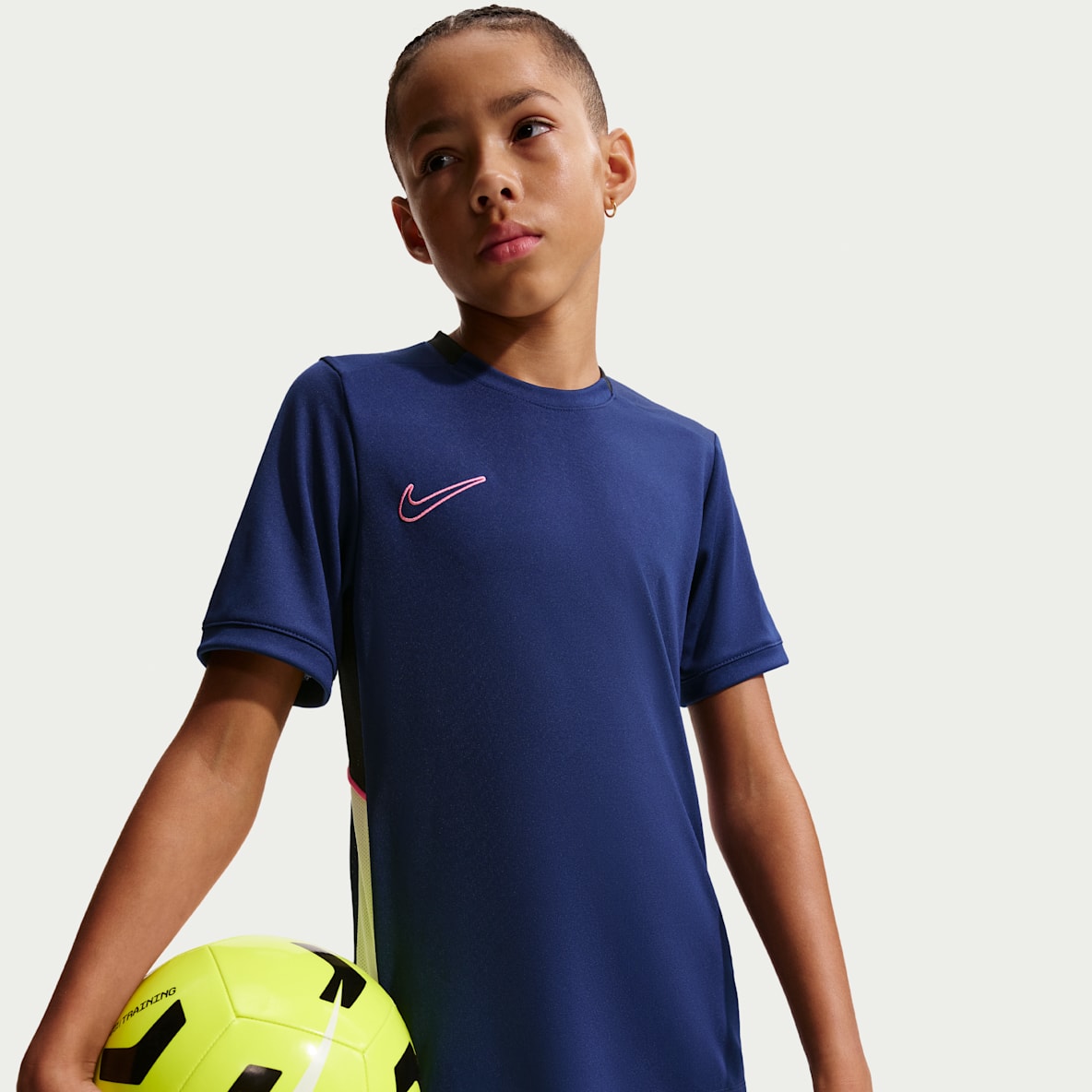 Nike Academy Ποδοσφαιρική μπλούζα Dri-FIT για μεγάλα παιδιά
