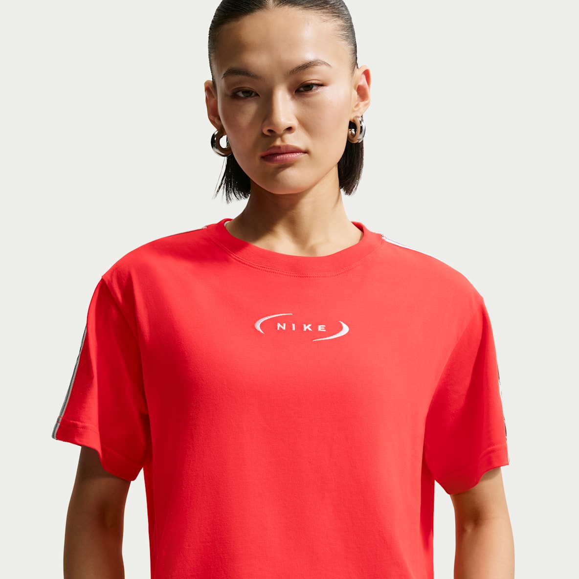 Nike Sportswear Classic Women's Loose Cropped T-Shirt