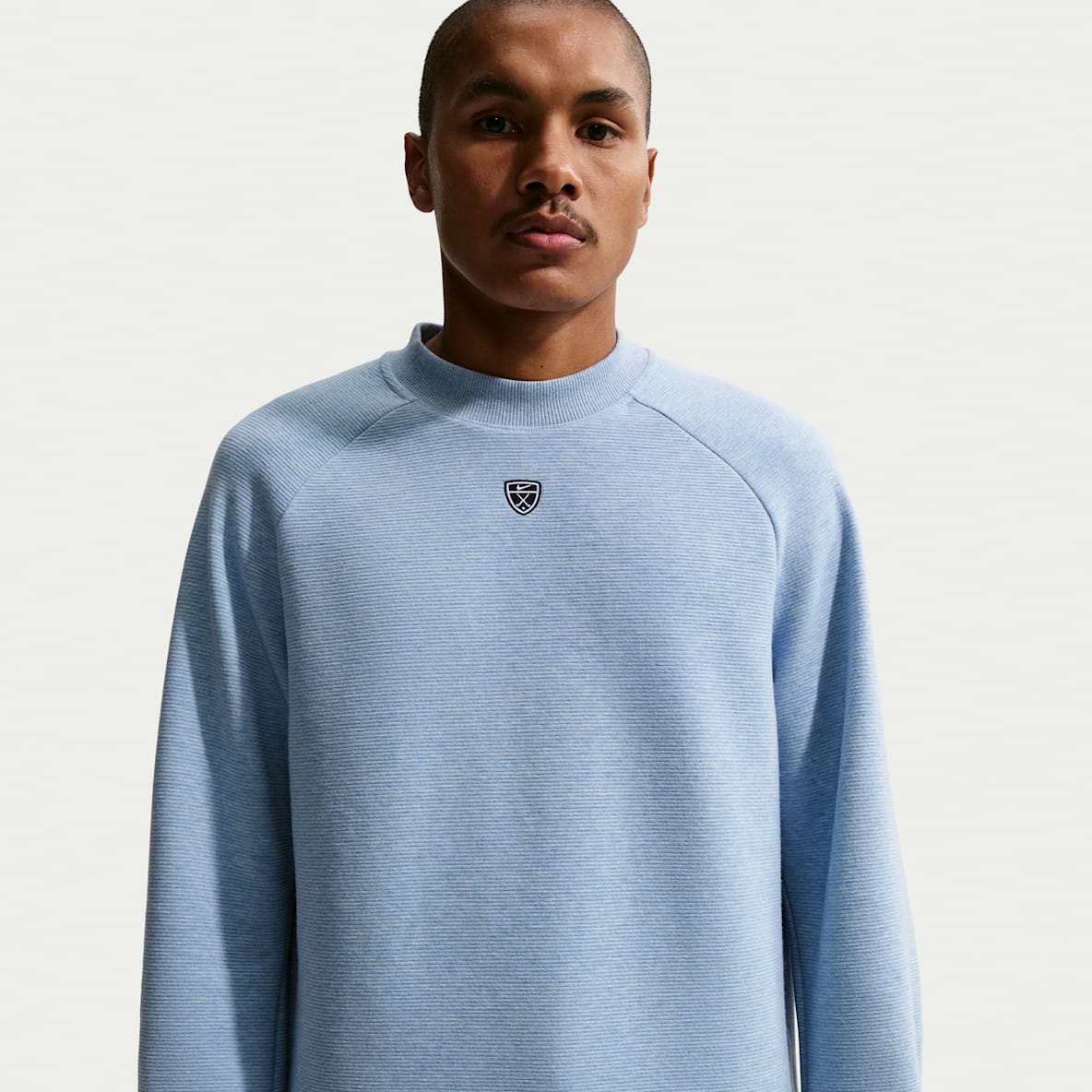 Nike Par Parte de arriba de cuello redondo para golf Therma-FIT - Hombre