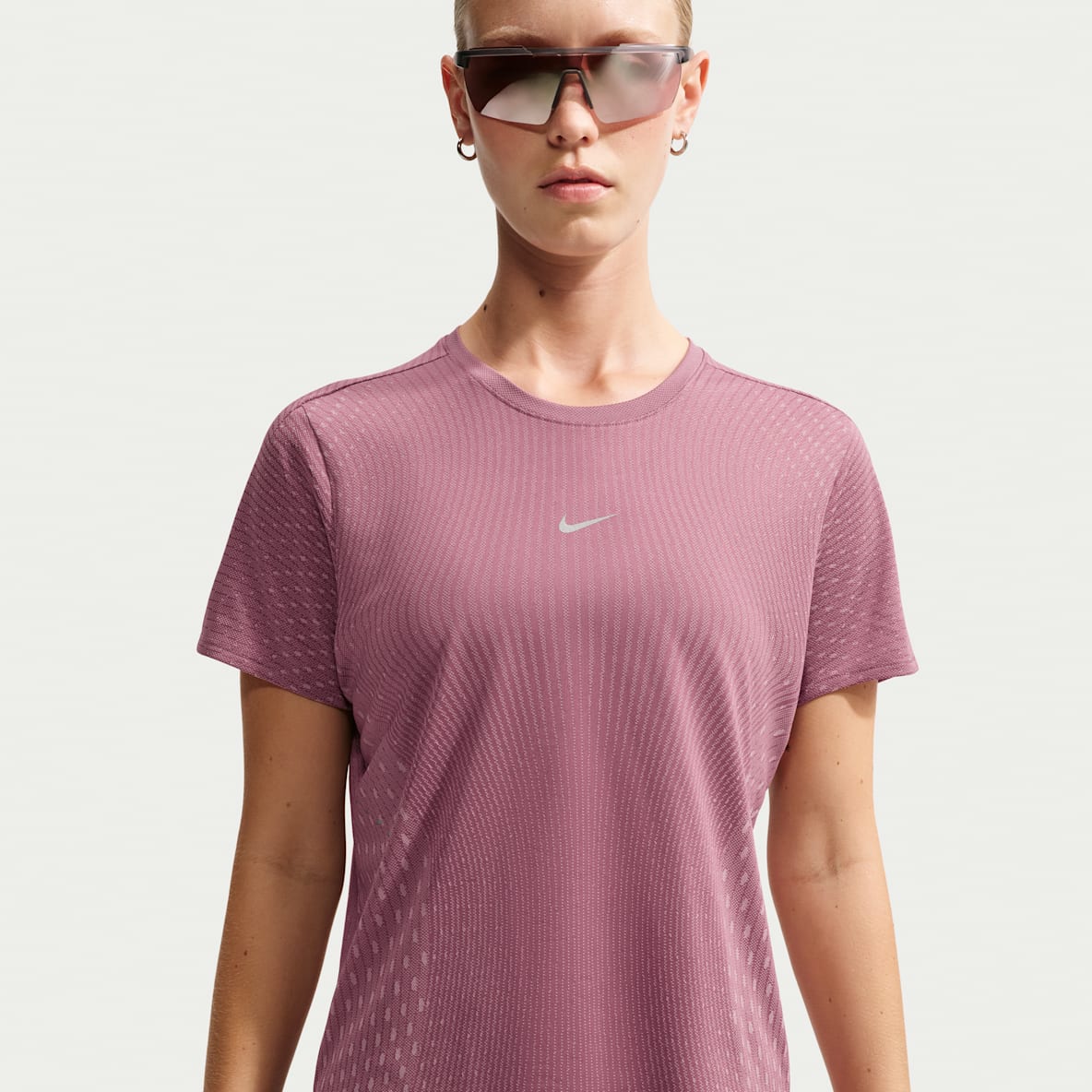 Nike Swift Aero-FIT Haut de running à manches courtes pour femme