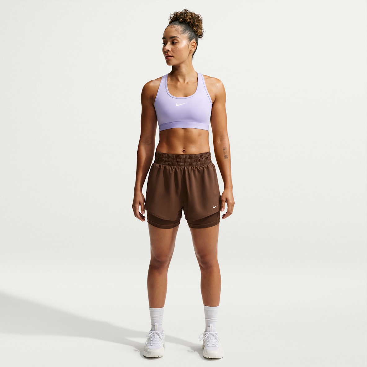 Nike One Dri-FIT magas derekú, 8 cm-es 2 az 1-ben női rövidnadrág