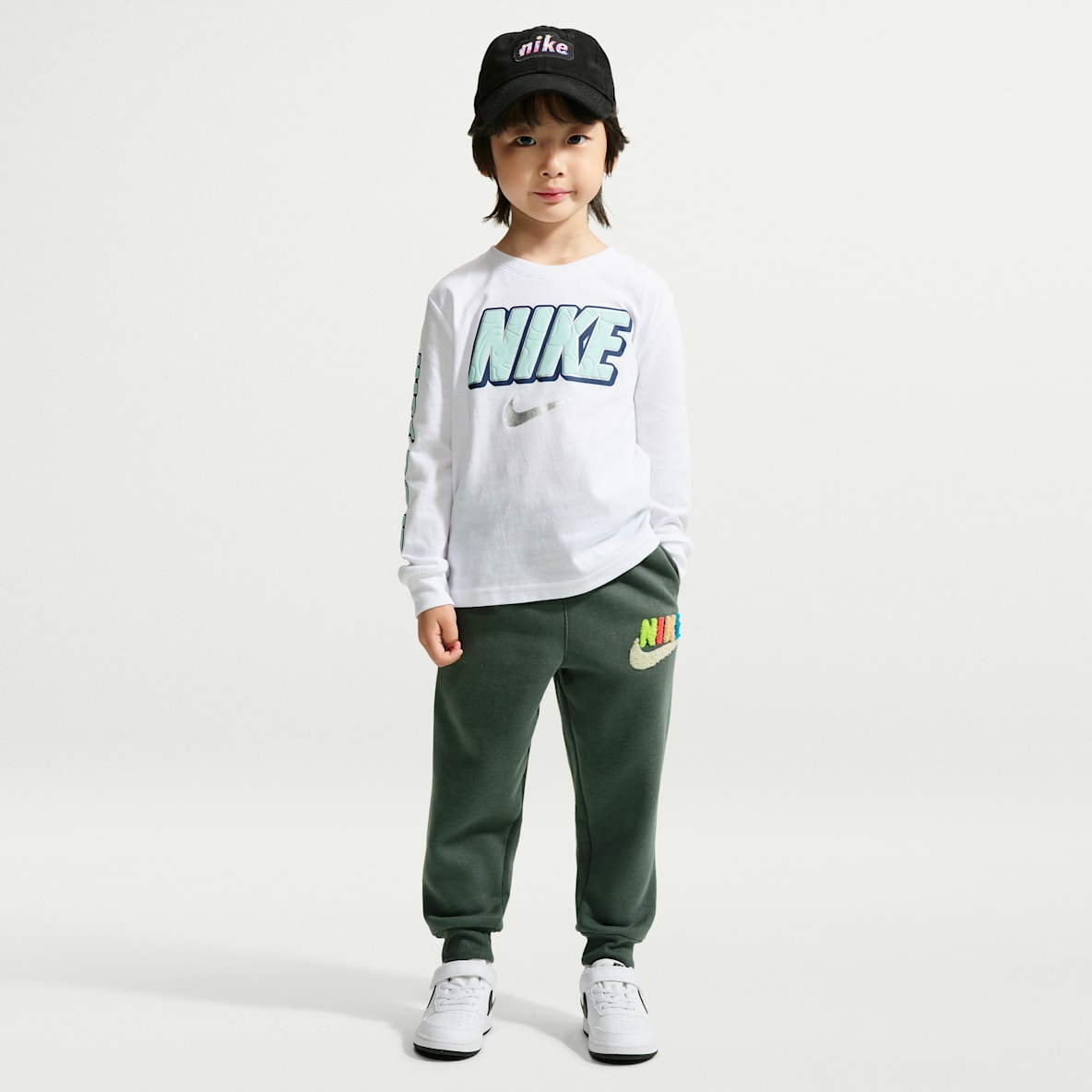 나이키 클럽 셔닐 리틀키즈 조거