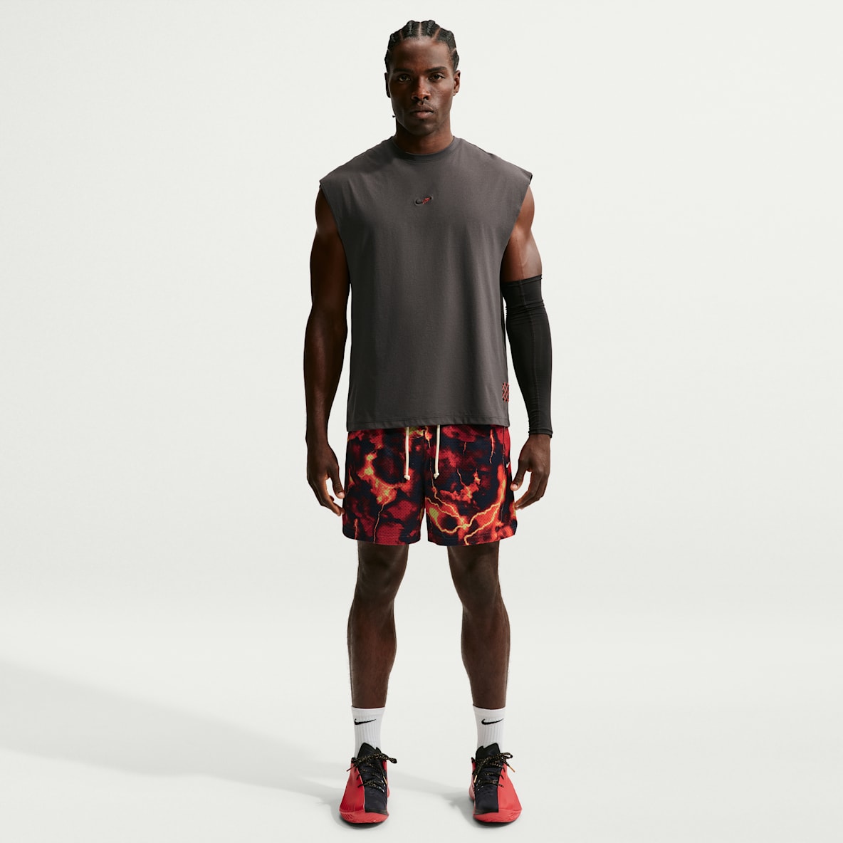 Nike Standard Issue Men's Dri-FIT 5" Mesh Basketball Shorts