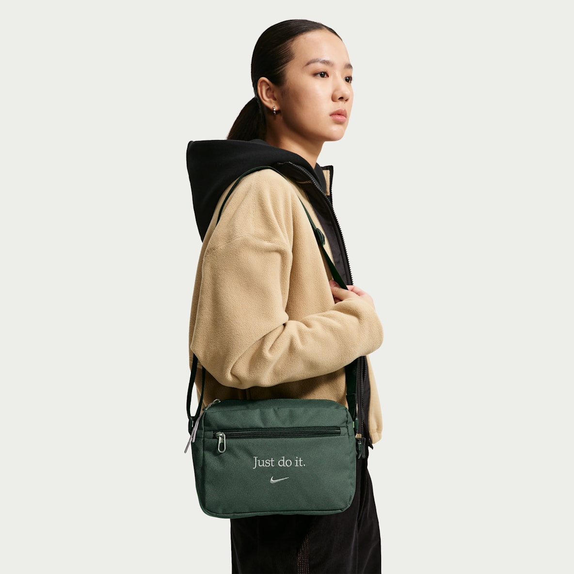 Nike Heritage Crossbody Bag (4L)