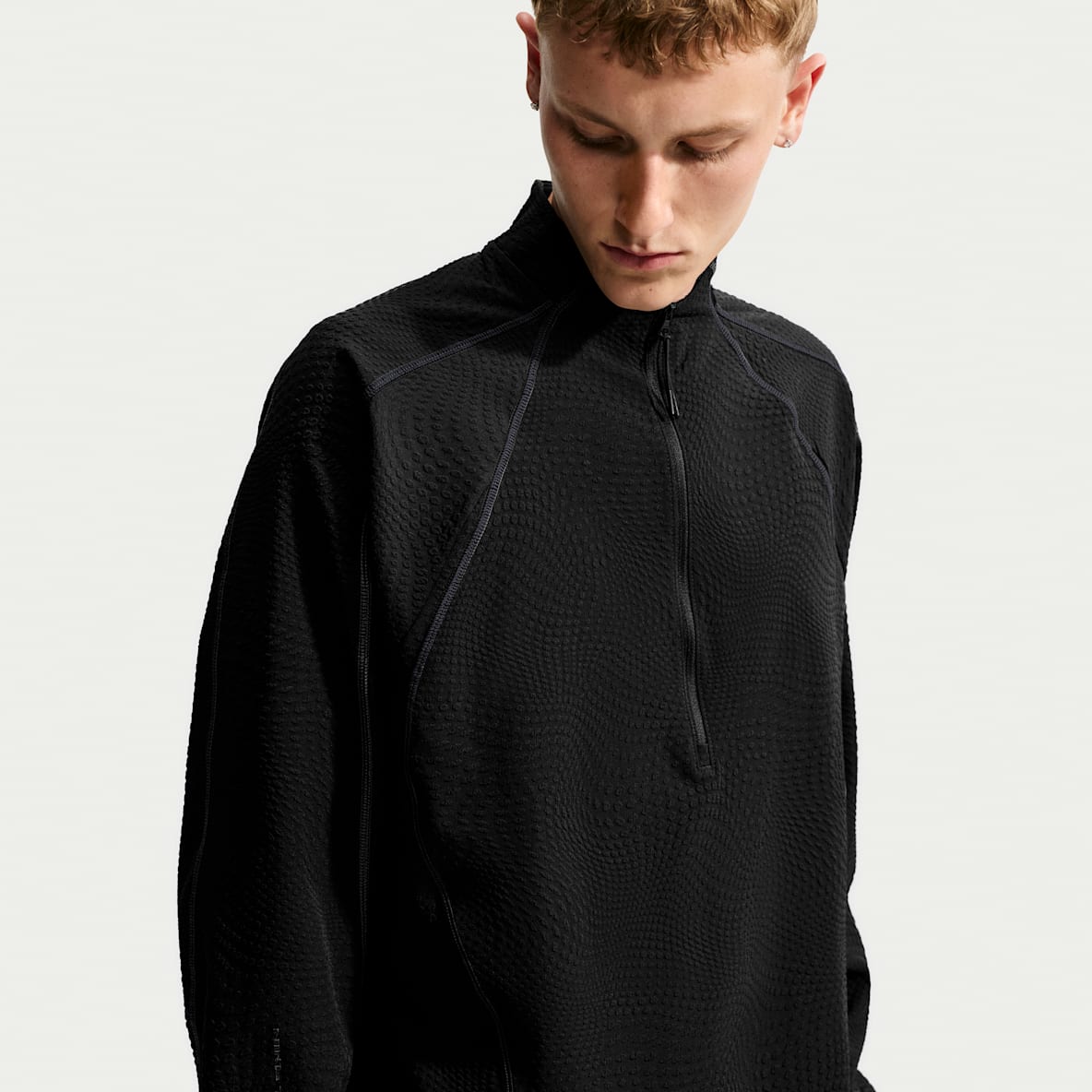 Nike Tech Men's Loose Dri-FIT Quarter-Zip Top