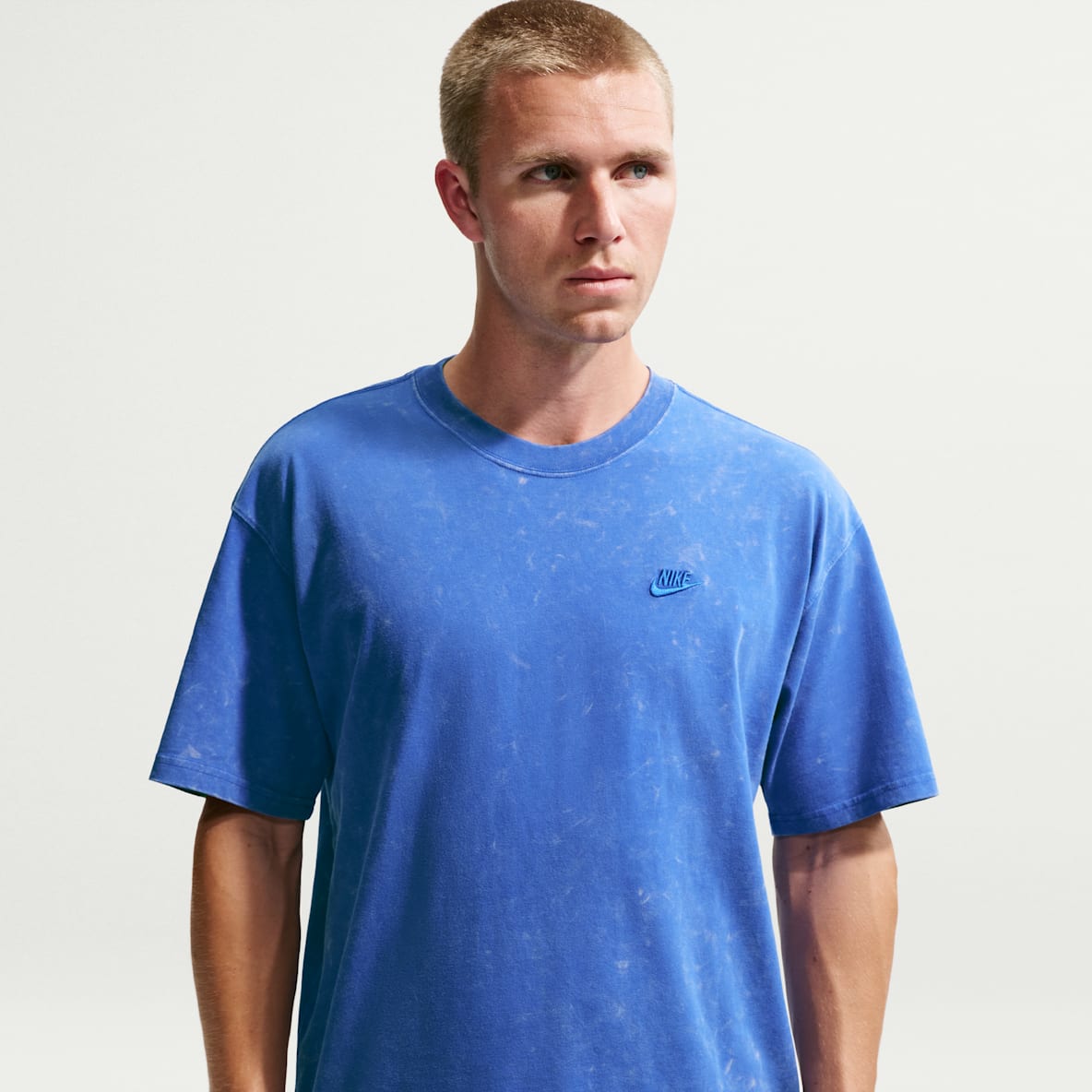 Nike Sportswear Men's Short-Sleeve T-Shirt