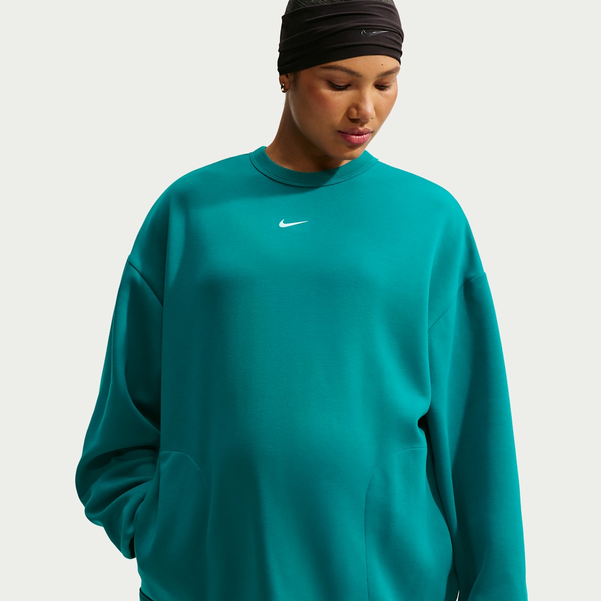 Nike (M) Studio Fleece Sport Women's Dri-FIT Oversized Crew-Neck Sweatshirt (Maternity)