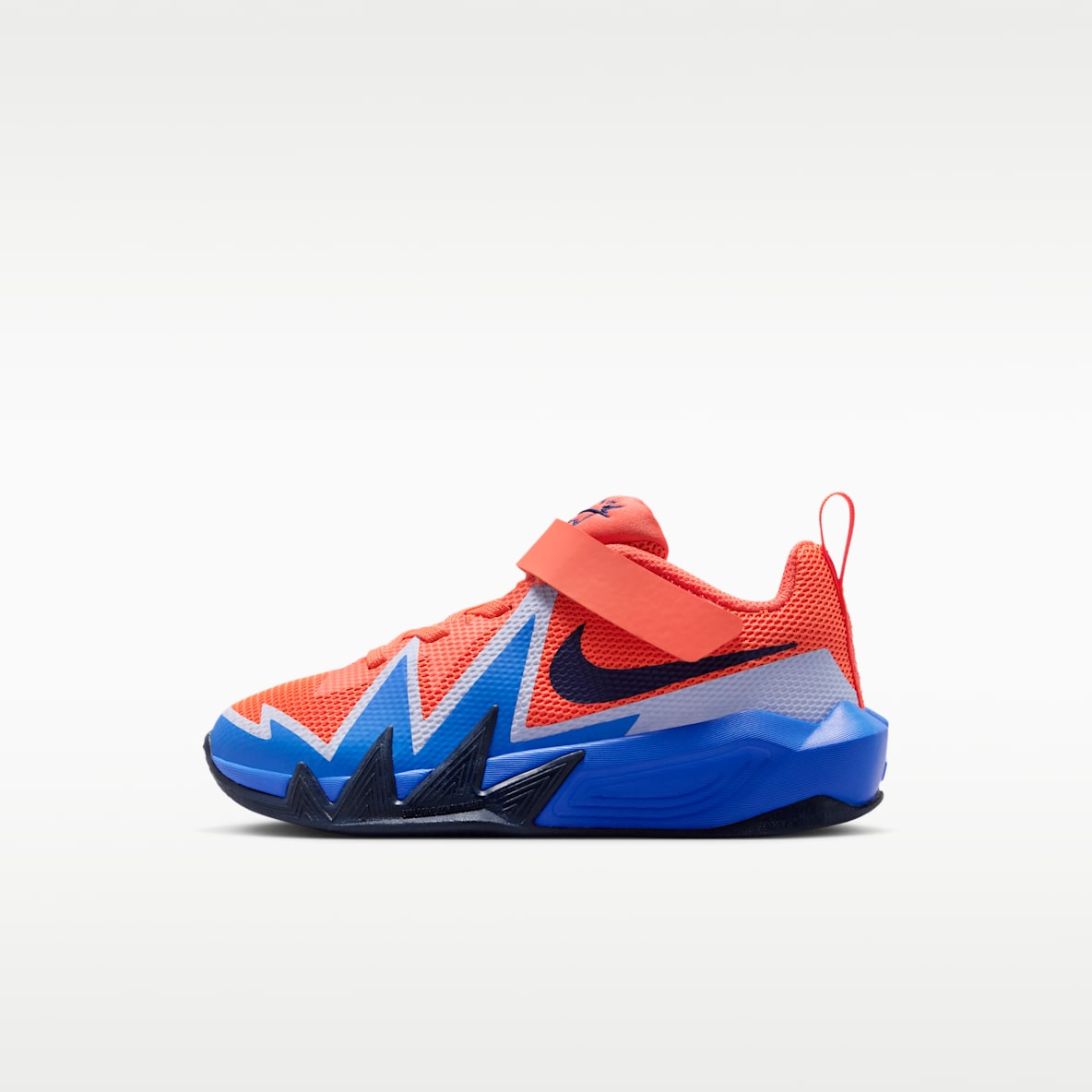 Nike S.T. Dynamite Tenis de básquetbol para niños de preescolar