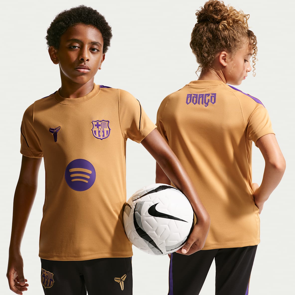 F.C. Barcelona Strike Away Older Kids' Kobe Dri-FIT Football Short-Sleeve Top