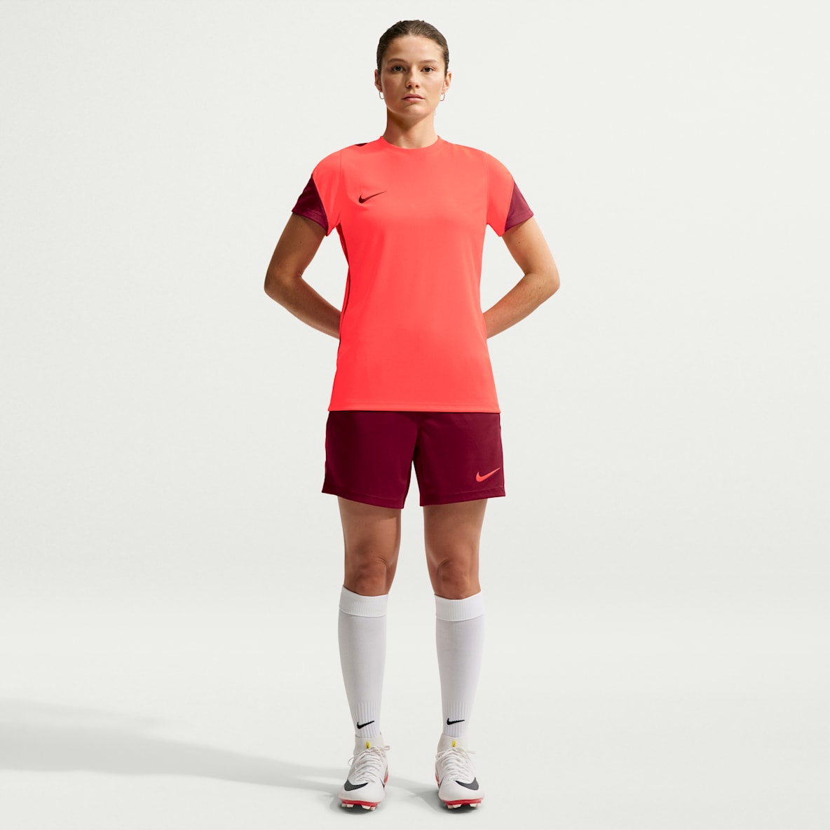 Nike Strike Dri-FIT strikket fotballshorts til dame