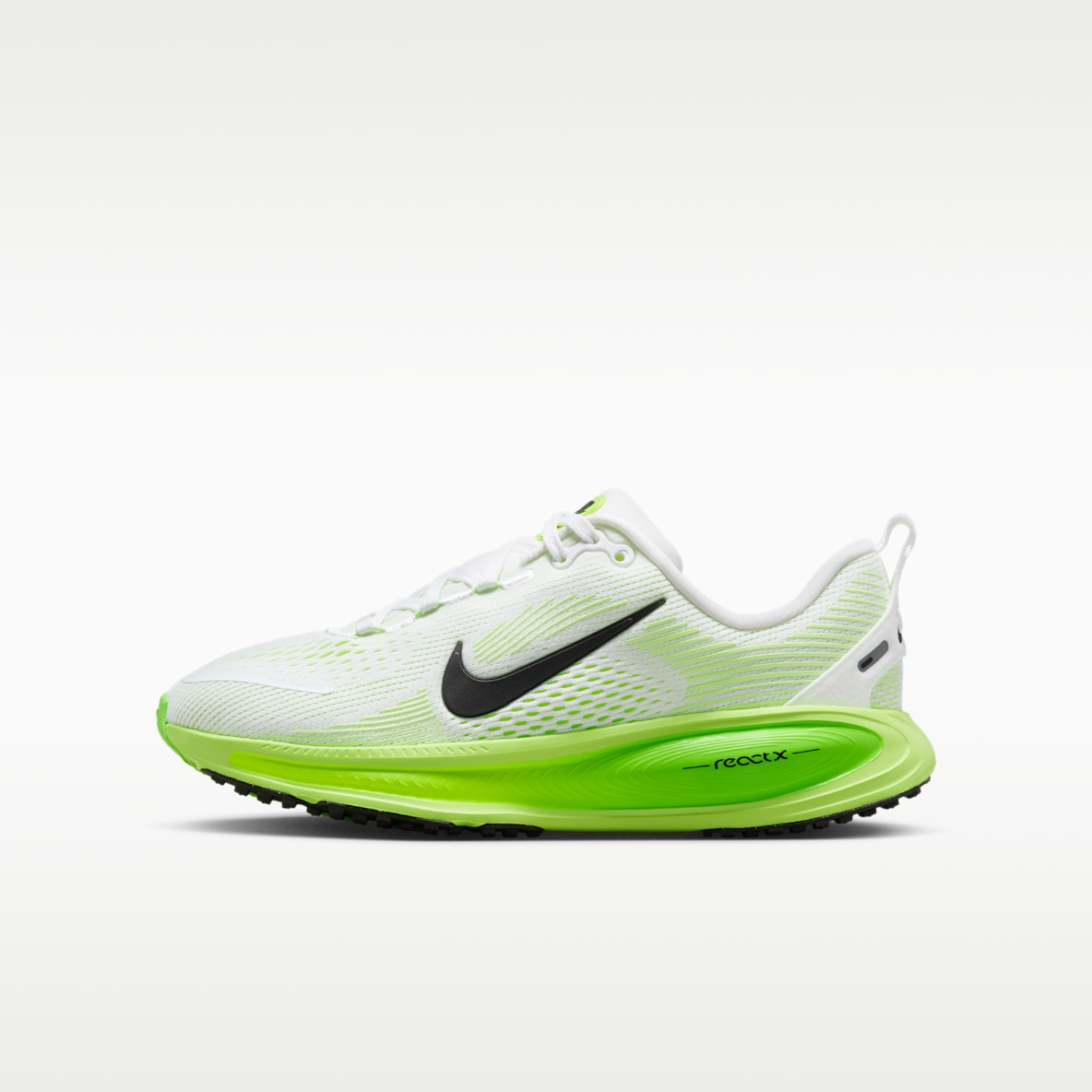 Nike Vomero 18 Older Kids' Road Running Shoes