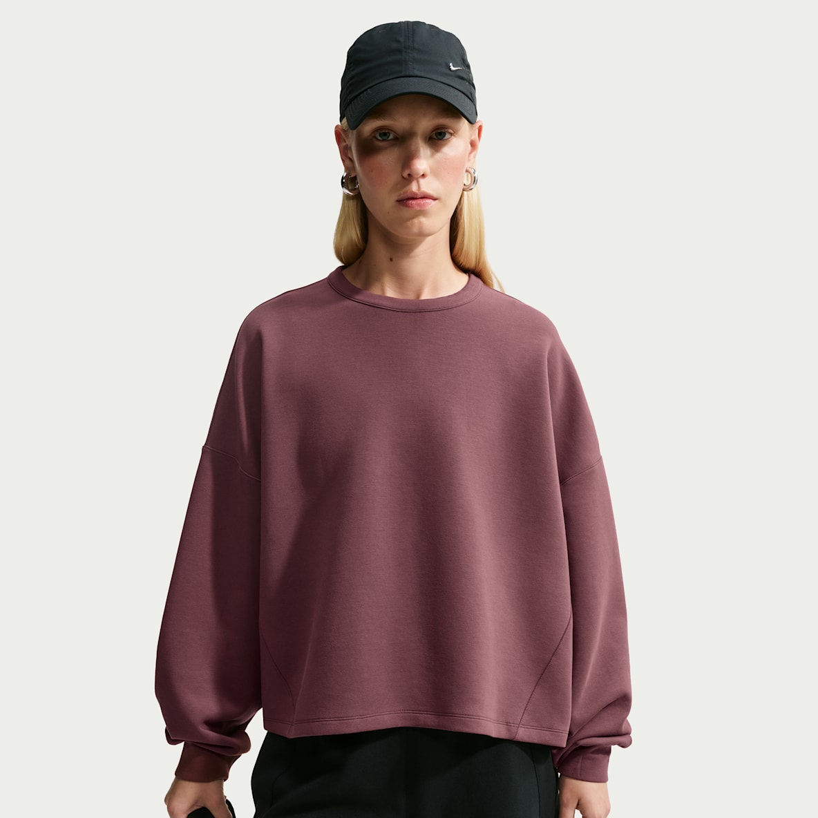 Nike 24.7 ImpossiblySoft Women's Dri-FIT Oversized Crew-Neck Top
