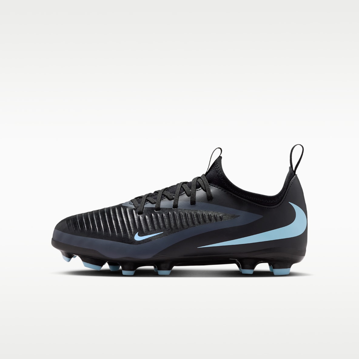 Nike Jr. Phantom 6 Low Academy Botes de futbol per a terrenys diversos - Nen/a
