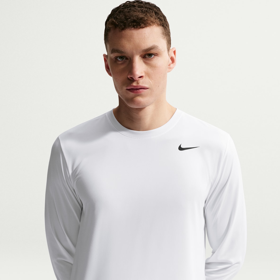 Nike Dri-FIT Legend Men's Long-Sleeve Fitness Top
