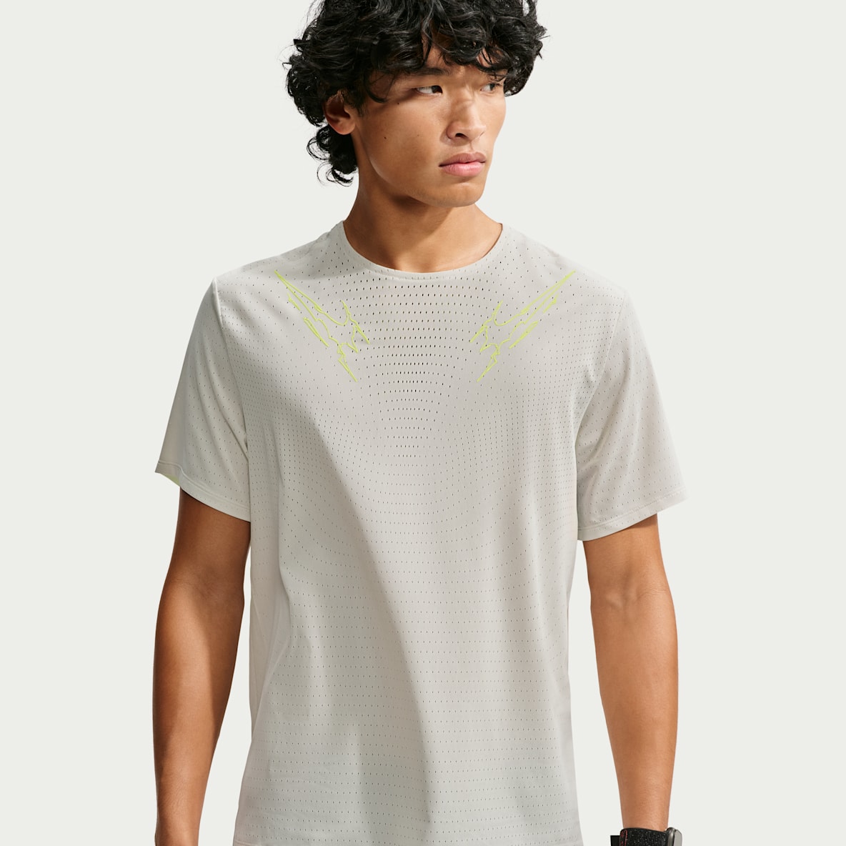 Nike AeroSwift Men's Dri-FIT ADV Short-Sleeve Graphic Running Top