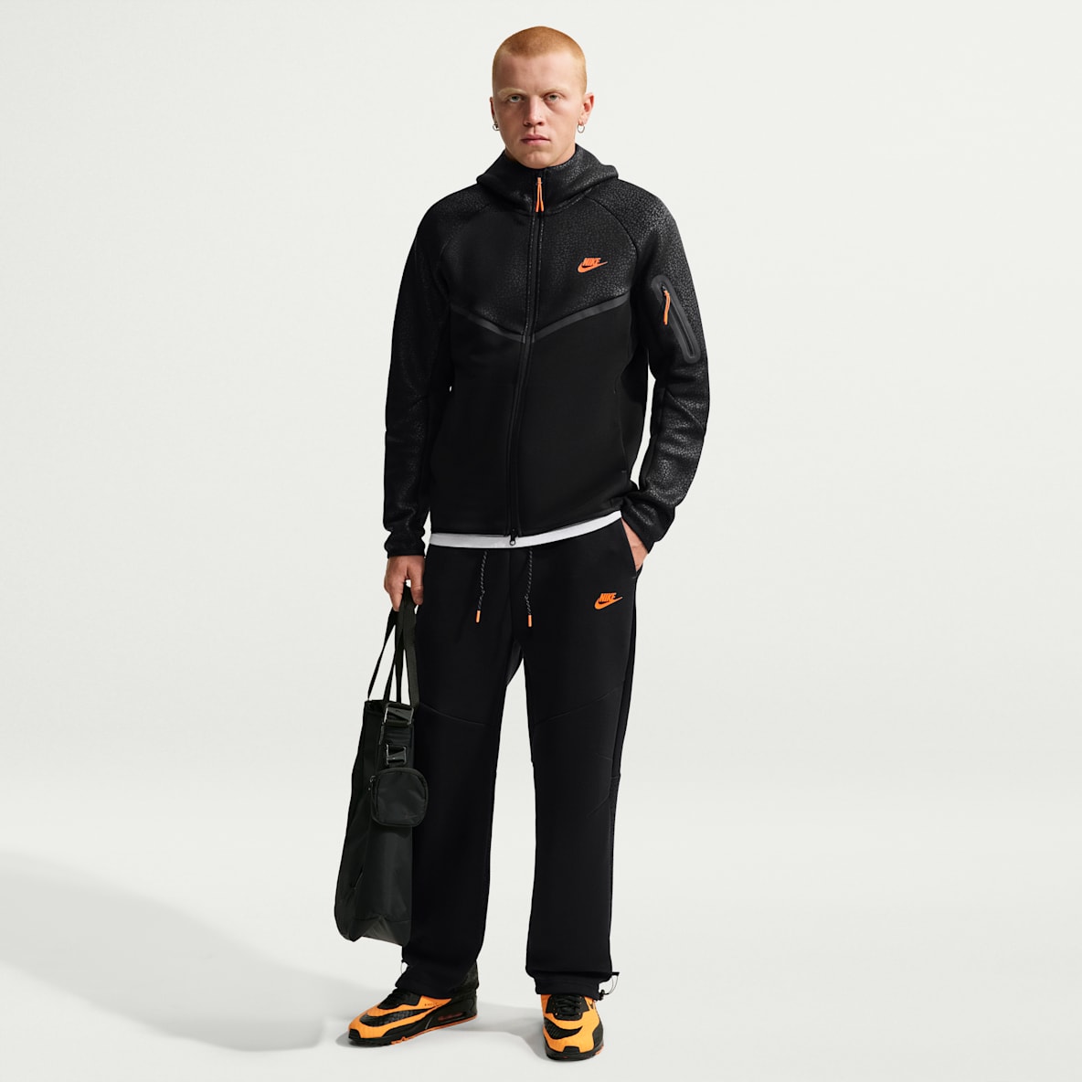 Nike Tech  Men's Open-Hem Fleece Pants