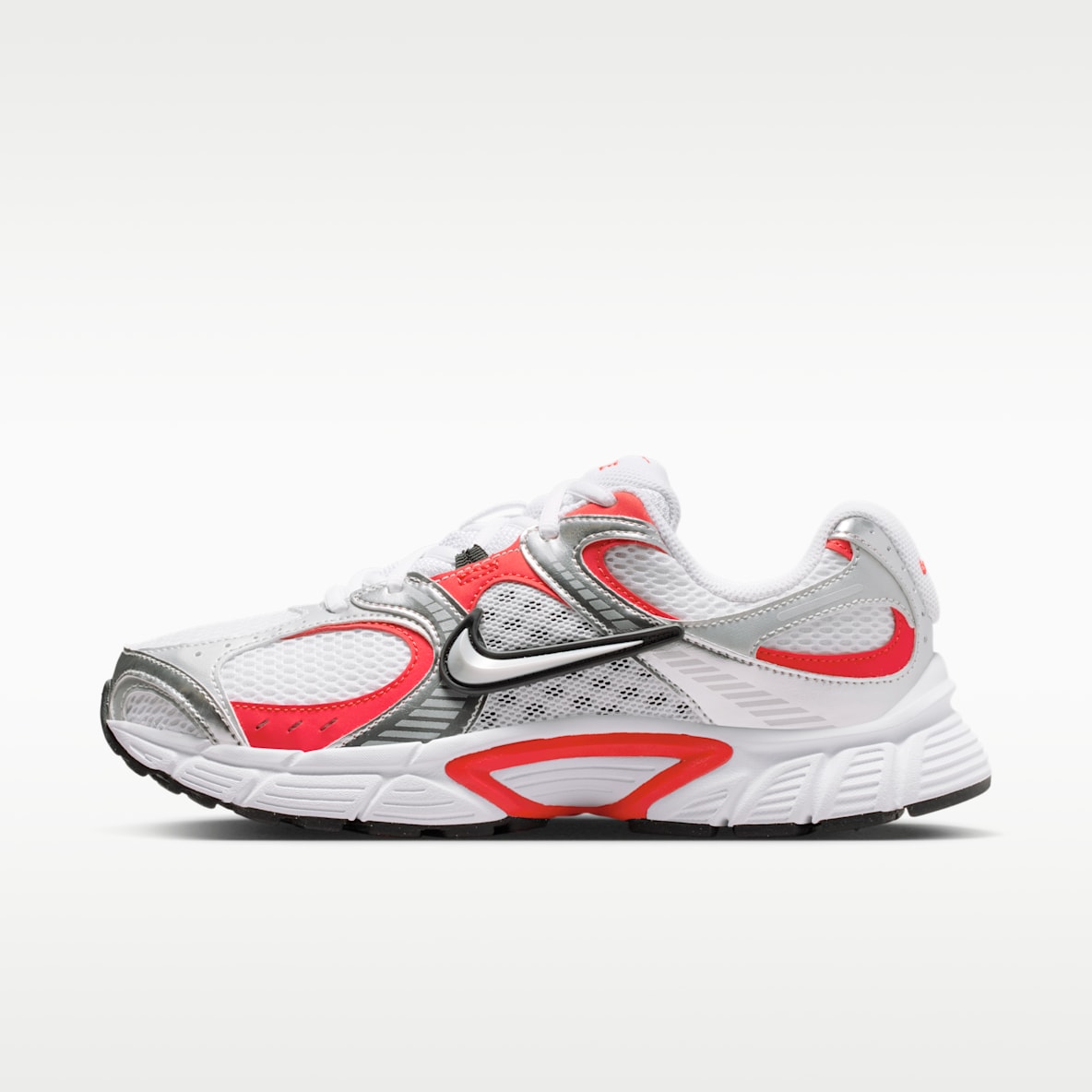 Nike V5 RNR Women's shoes with reflective accents