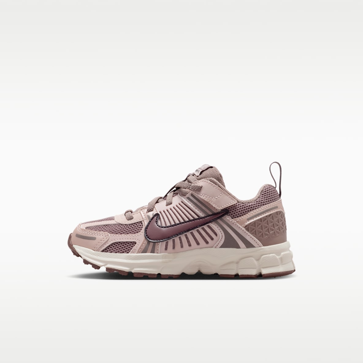 Nike Vomero 5 Little Kids' Shoes with Reflective Accents