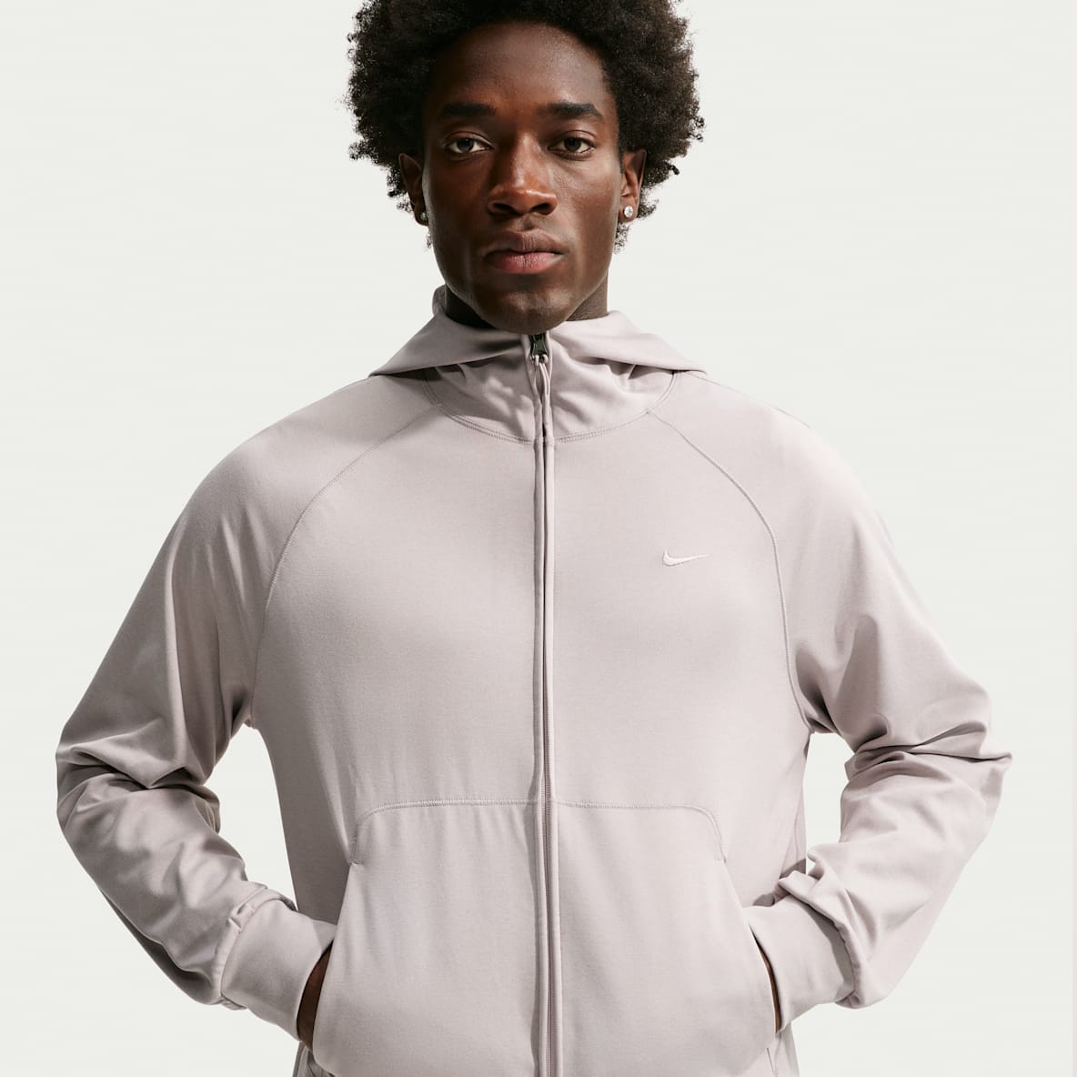 Nike Primary NanoKnit Performance-Kapuzenjacke mit Dri-FIT-Technologie und UV-Schutz für Herren