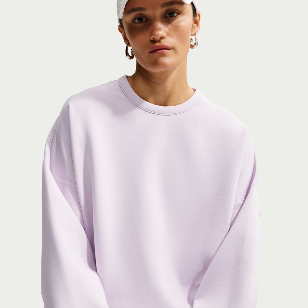Nike 24.7 ImpossiblySoft Damska bluza o kroju oversize z półokrągłym dekoltem Dri-FIT