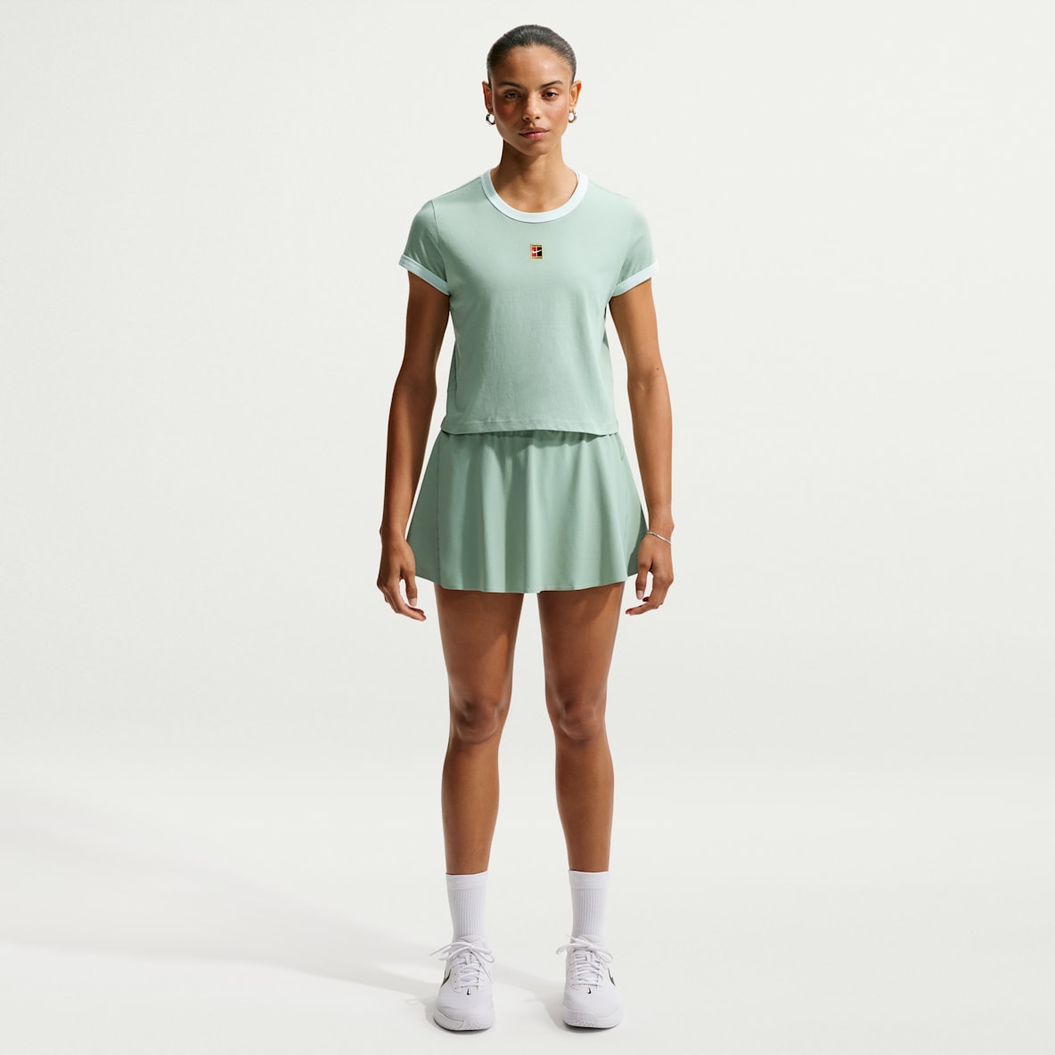NikeCourt Advantage Jupe de tennis courte Dri-FIT pour femme