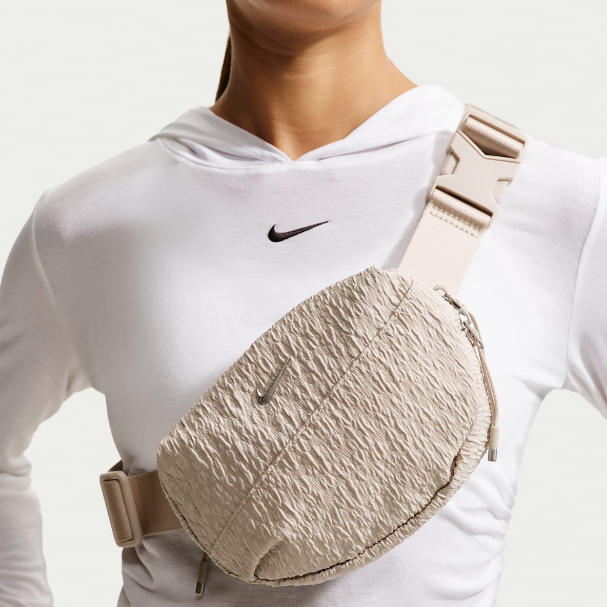 Nike Aura Waistpack (2L)