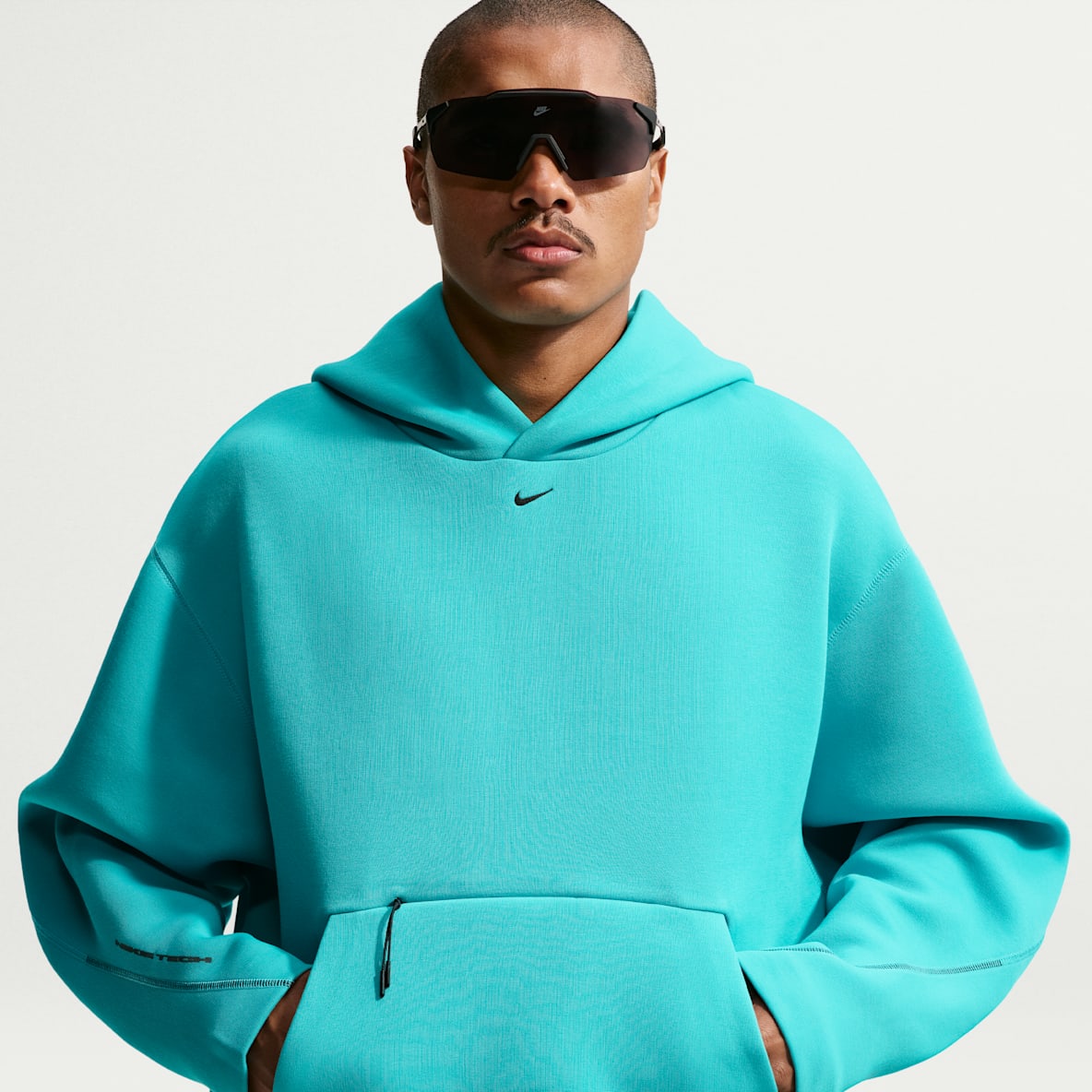 Nike Sportswear Tech Sudadera con gorro sin cierre para hombre