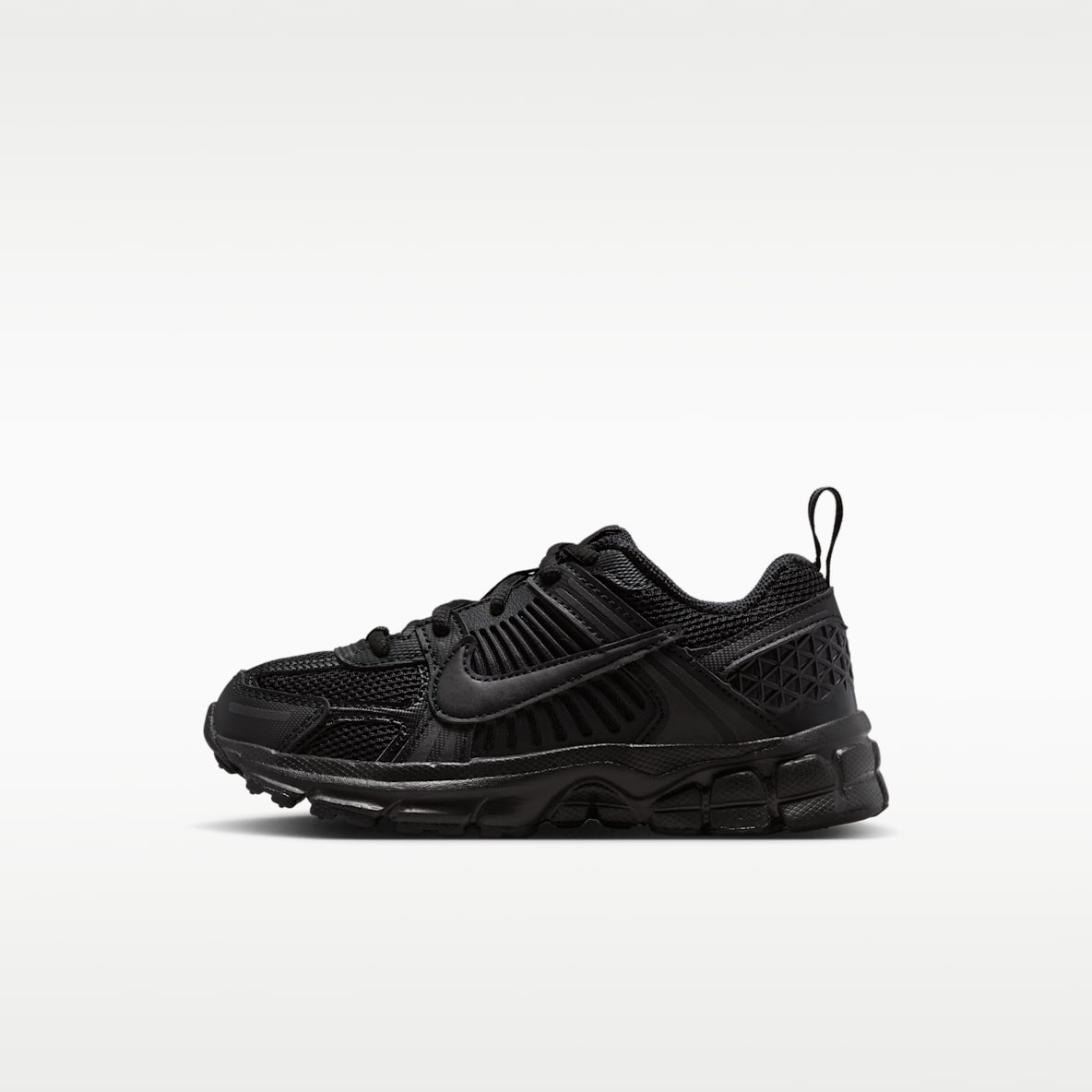 Nike Vomero 5 Little Kids' Shoes