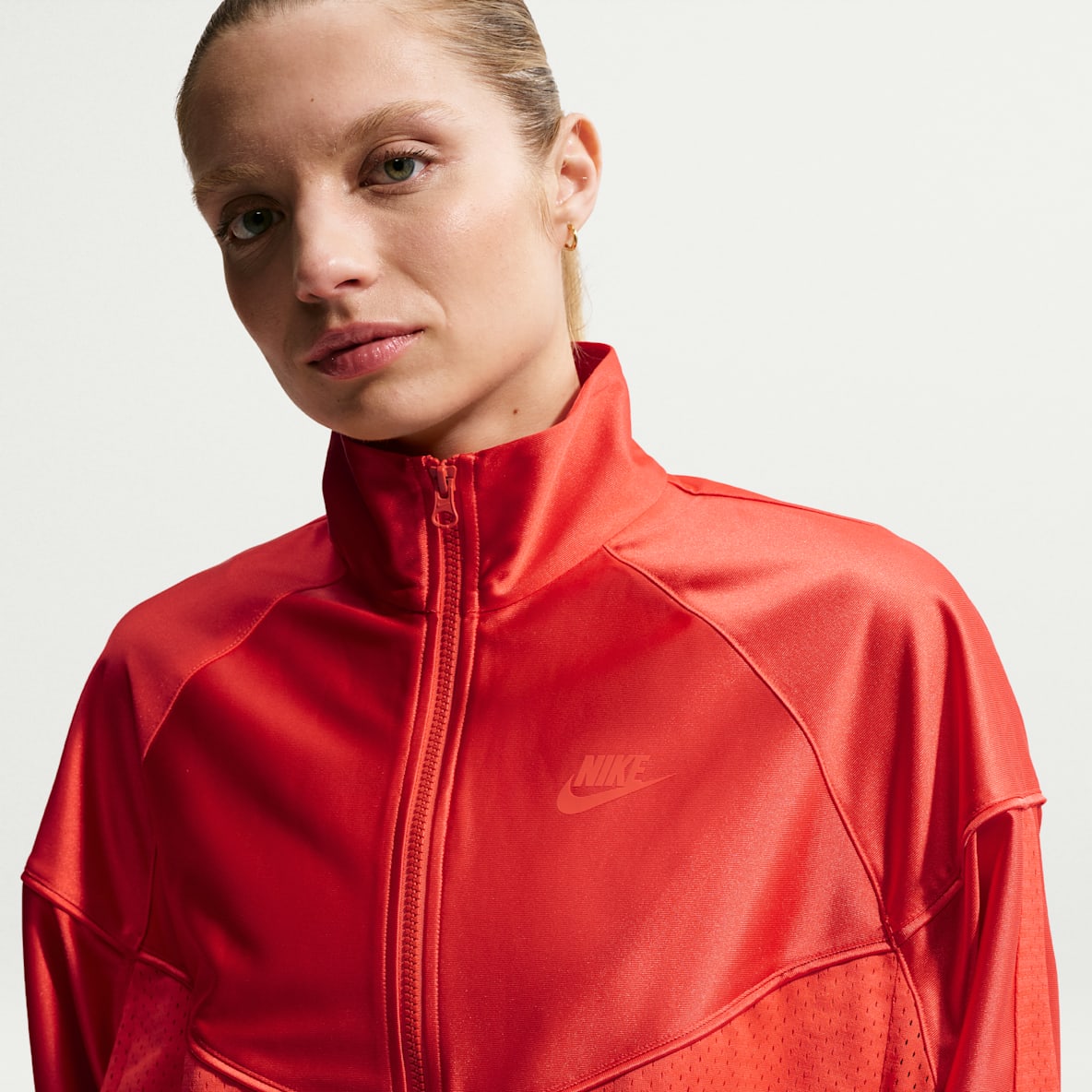 Nike Sportswear Women's Oversized Windrunner Jacket