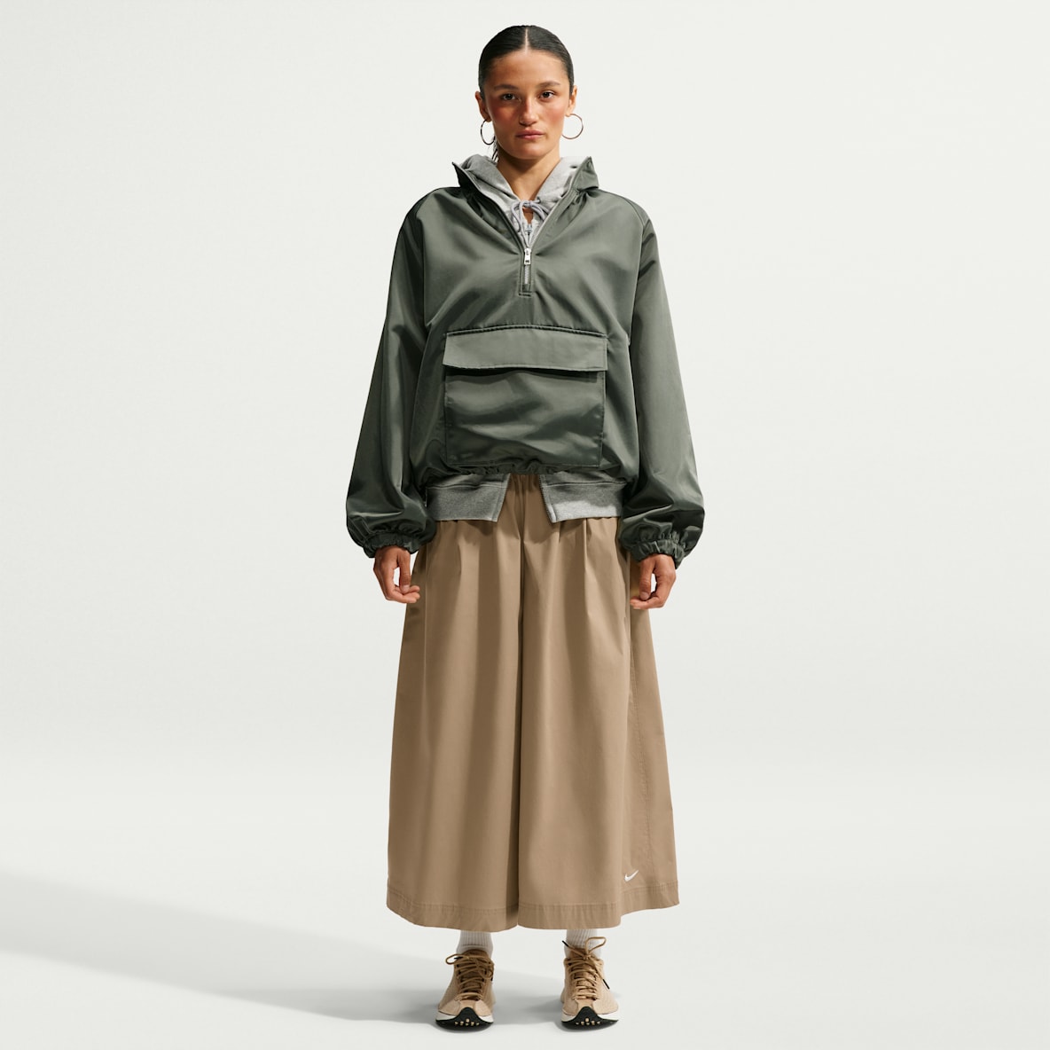 Nike Sportswear Women's Oversized Mid-Rise Poplin Culottes